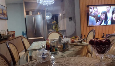 Apartamento à venda com 2 quartos, sendo 1 suíte,  em Brás, São Paulo, SP