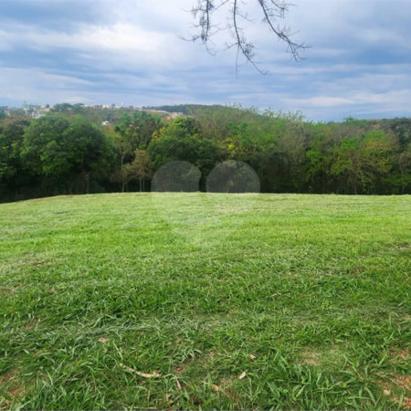 Terreno à venda no Condomínio Reserva Santa Isabel – Louveira/SP | 828,95 m² | Fundo para área verde
