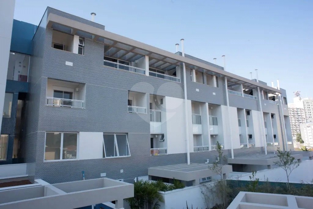 Lindo Apartamento à Venda na Vila Mariana – Localização Privilegiada! 56m2 - 2 Dormitórios 2 Vagas 1 Depósito privativo!