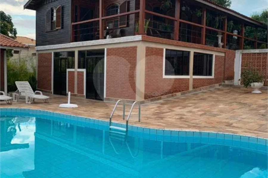 Casa com 3 dormitórios à venda em Águas de São Pedro