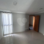 Apartamento no Monte D'oro á venda.