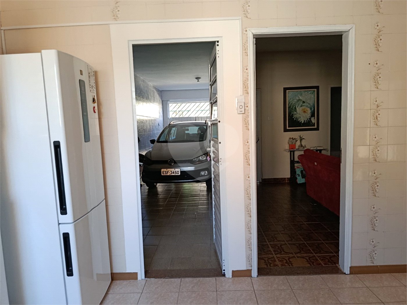 Casa térrea e espaçosa no centro da cidade por apenas R$370.000,00!!! Vamos agendar uma visita?