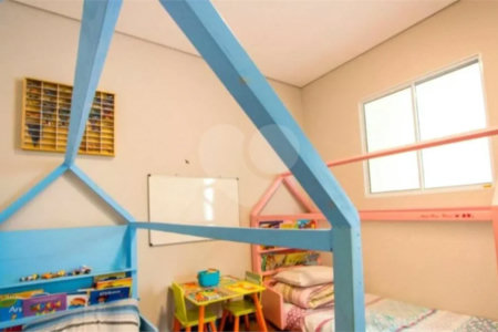 Sobrado com 150m² , 3 dormitórios , sendo 1 suíte , 1 vaga , à venda no centro de Santo André.