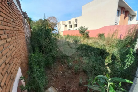 Terreno para venda no Jardim São Carlos.
