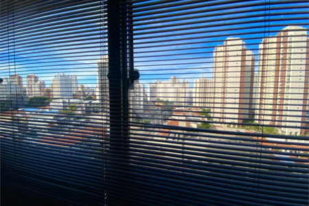 SALA COMERCIAL 55m2 Á VENDA NA VILA MARIANA (LADO DIREITO)