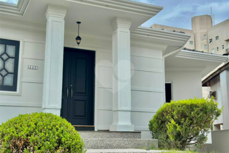 Casa a venda no Parque Faber Castell I