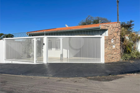 Casa Térrea 3 dormitórios, suíte e piscina Ibaté