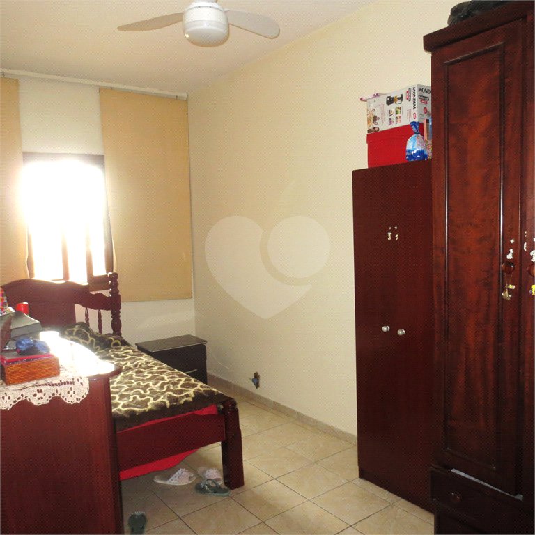 Sobrado Cial/Residencial à venda no Cambuci-220m2 construídos - 4 Quartos/12 vagas na garagem