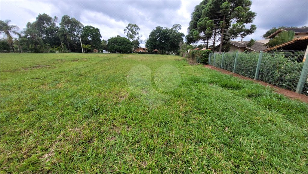 Loteamento Residencial no Condomínio Vila Pinhal do Broa.