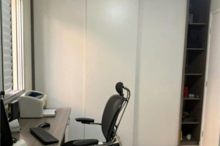 Casa à venda com 3 quartos, sendo 1 suíte, no condomínio Villas de São Francisco, São Paulo - SP
