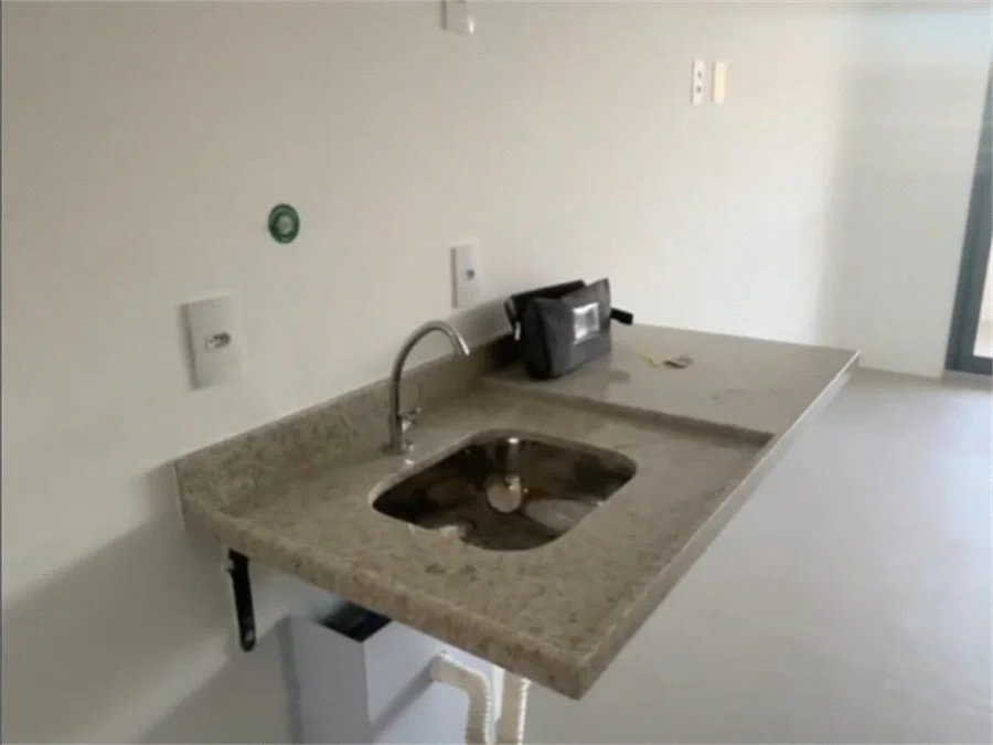 Apartamento à venda com 2 quartos, sendo 1 suíte,  em Vila Pirajussara, São Paulo, SP
