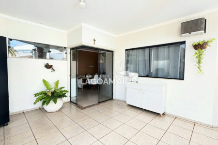 Casa à venda com 4 quartos, sendo 4 suítes, em Jardim Alvorada, Três Lagoas - MS