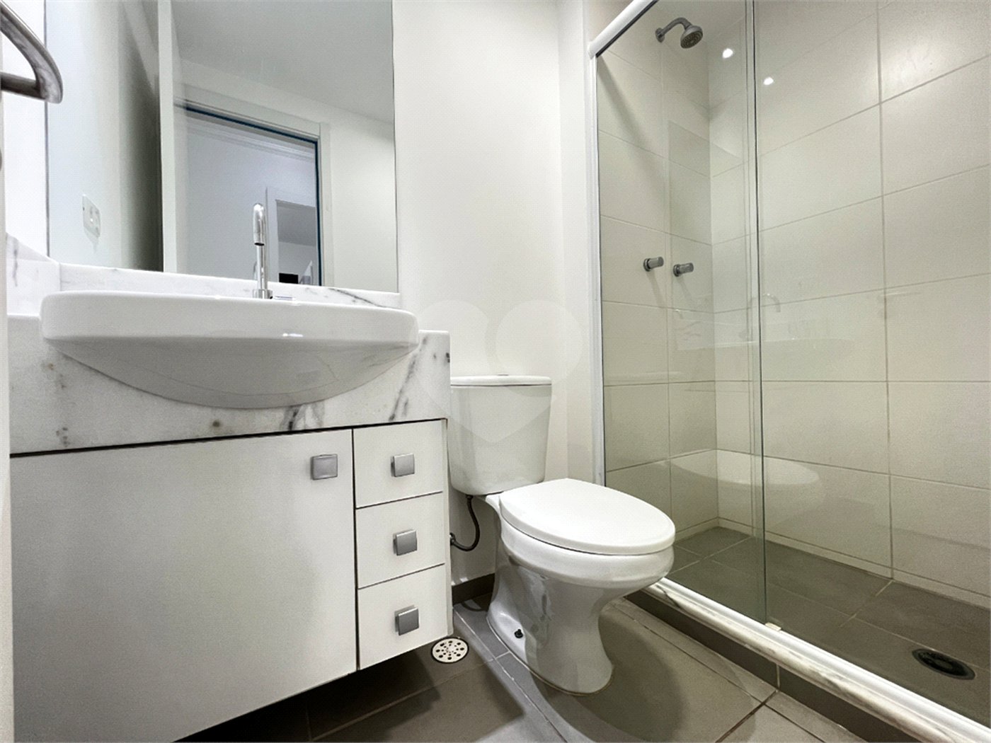 Apartamento à venda com 2 quartos, sendo 1 suíte, em Alto da Boa Vista, São Paulo, SP
