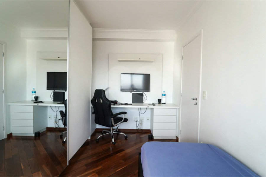 Apartamento c/ 3 dorm. sendo 1 suite