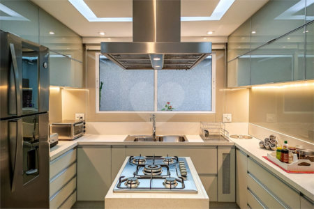 Casa à venda com 3 suítes no condomínio Residencial Paineiras, São Paulo - SP