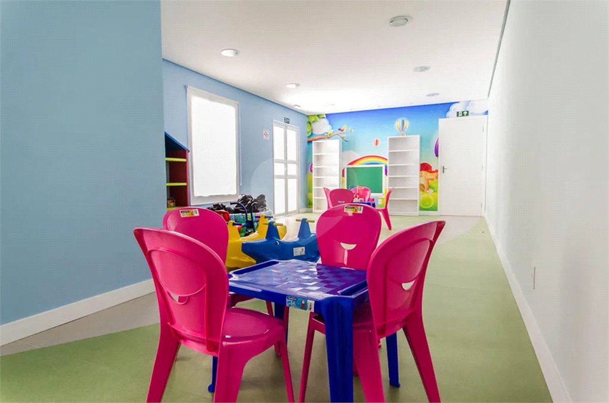 Apartamento à venda com 2 quartos, sendo 1 suíte, em Jardim Flor da Montanha, Guarulhos, SP