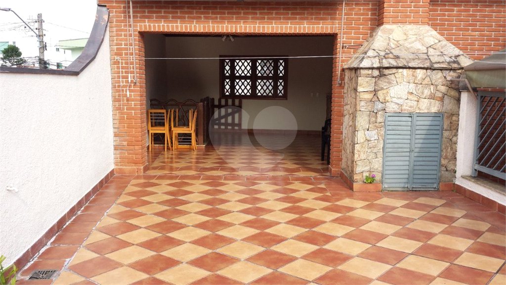 Casa com 3 dorm, 2 suítes, área gourmet, 4 vagas na Mooca