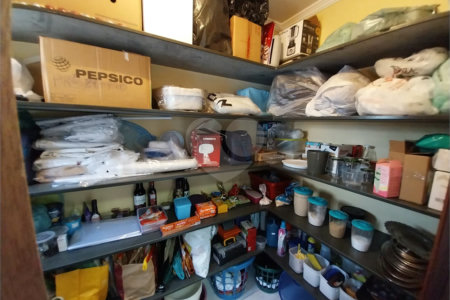Sobrado à venda com 5 quartos, sendo 1 suíte,  em Terra Nobre, Louveira, SP