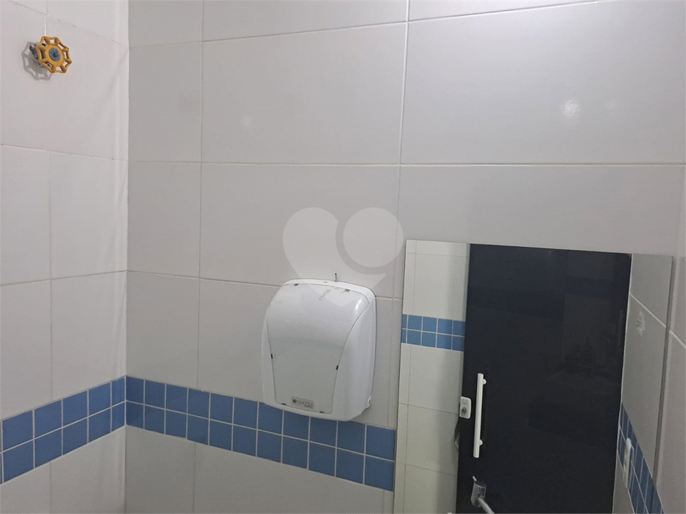 Casa à venda com 2 quartos, sendo 1 suíte,  em Jardim Primavera, Louveira, SP