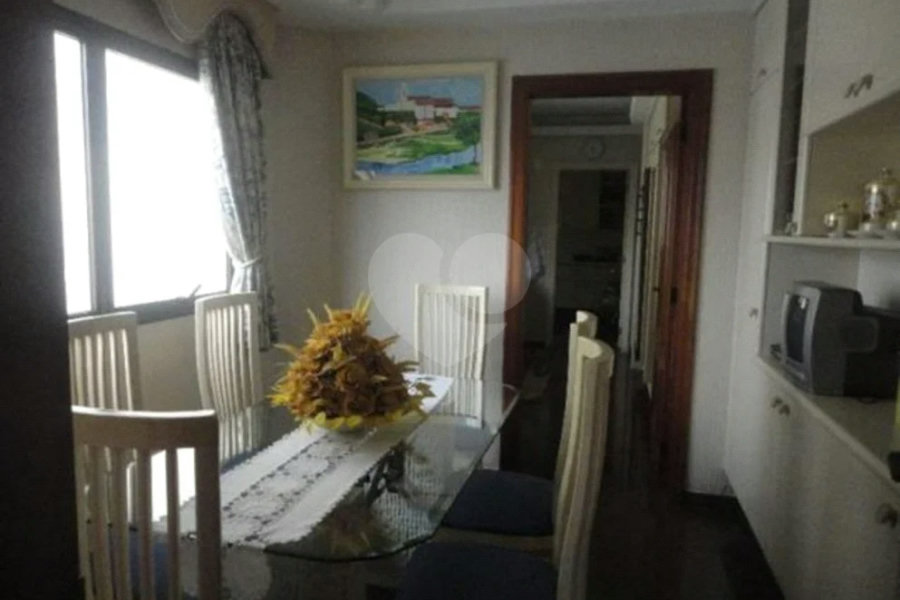 Vende-se lindo apartamento no Tatuapé