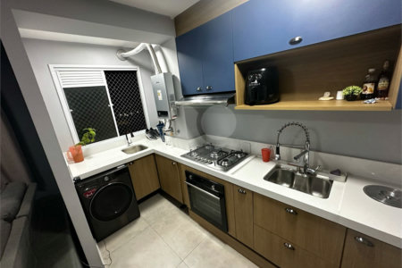 Apartamento á venda com 36m² - Cambuci
