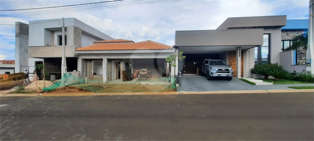 Casa a venda no Condomínio Villeneuve Residencial em São Carlos