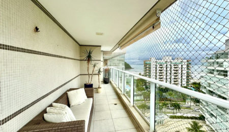 Apartamento à venda com 3 suítes em Riviera de São Lourenço, Bertioga, SP