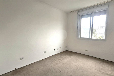 Apartamento para alugar com 3 quartos, sendo 1 suíte, em Granja Julieta, São Paulo, SP