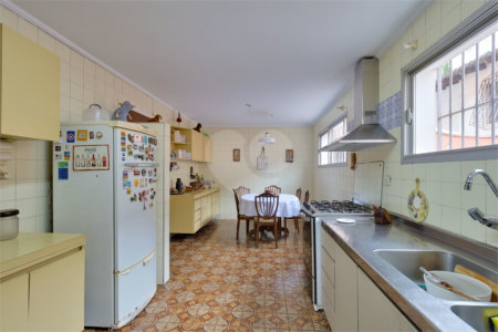 Casa com 4 quartos á venda no Jardim Marajoara, São Paulo - SP