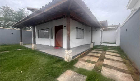 Casa à venda ou para alugar com 3 quartos, sendo 2 suítes,  em São José, Armação dos Búzios, RJ