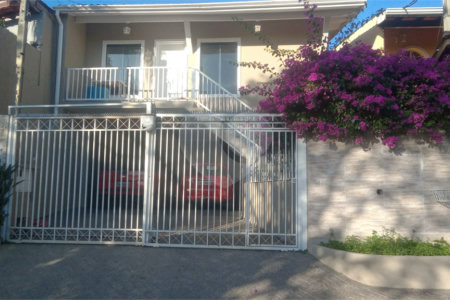 Casa à venda com 3 dormitórios