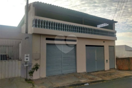 Sobrado no Cidade Aracy.