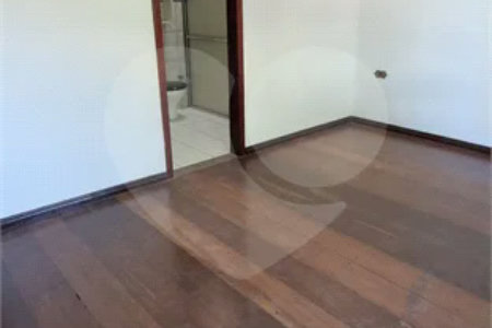 Sobrado 3 dormitórios (1 suite) - 184 m² - à venda - R$ 750.000,00 no Jdim Renata, em Indaiatuba/SP.