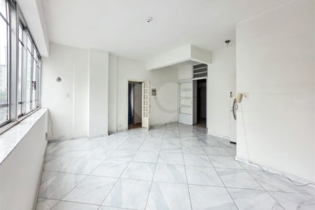 Apartamento - Bela Vista - 2 Quartos / Dormitórios - Venda / Compra