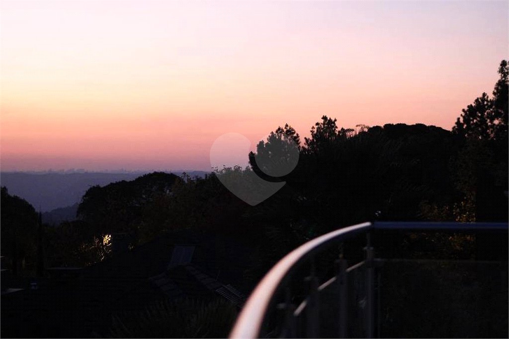 Casa em condomínio de luxo com lindo por do SOL