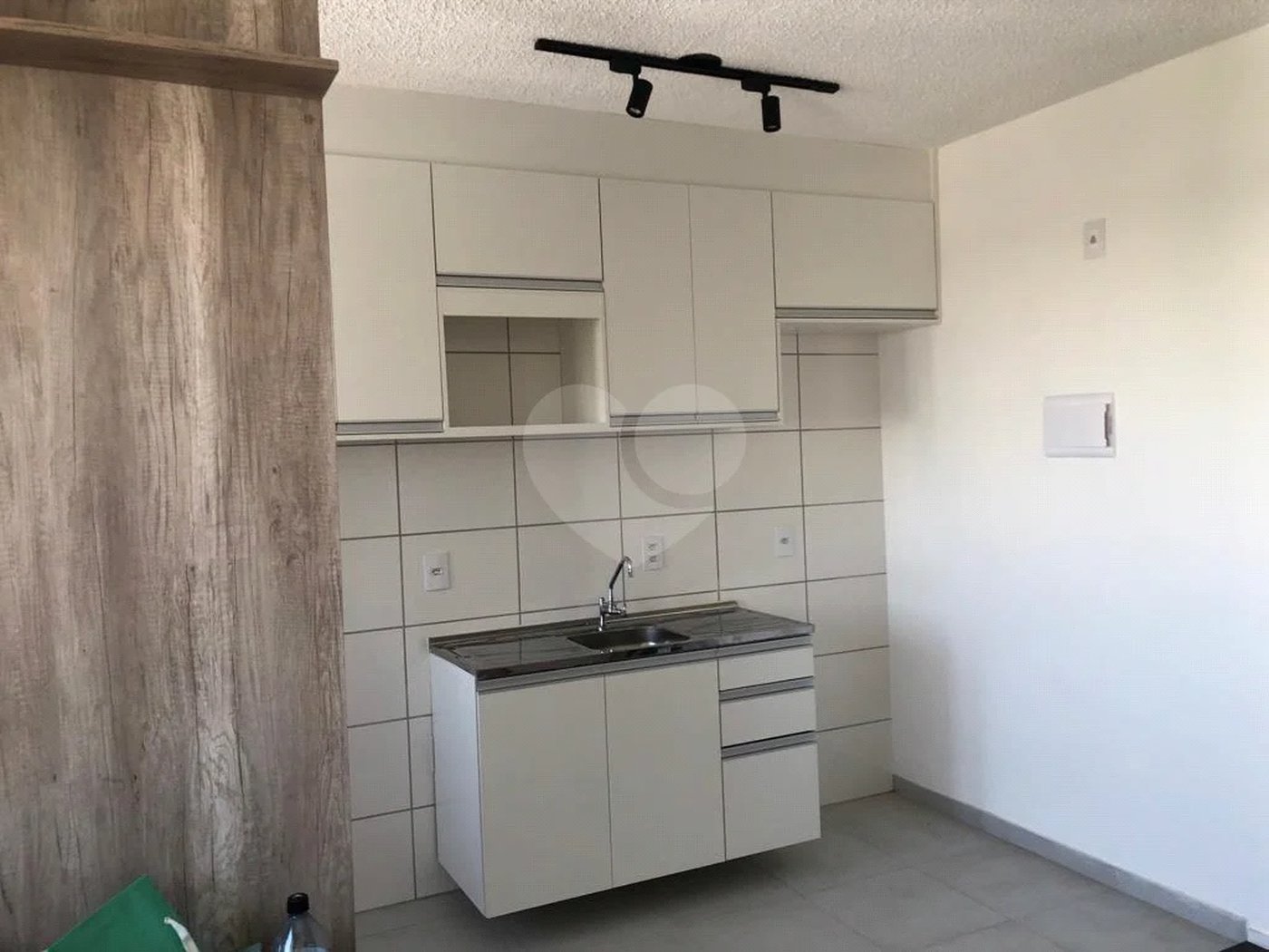 Apartamento com 1 Quarto e 1 banheiro à Venda, 30 m².