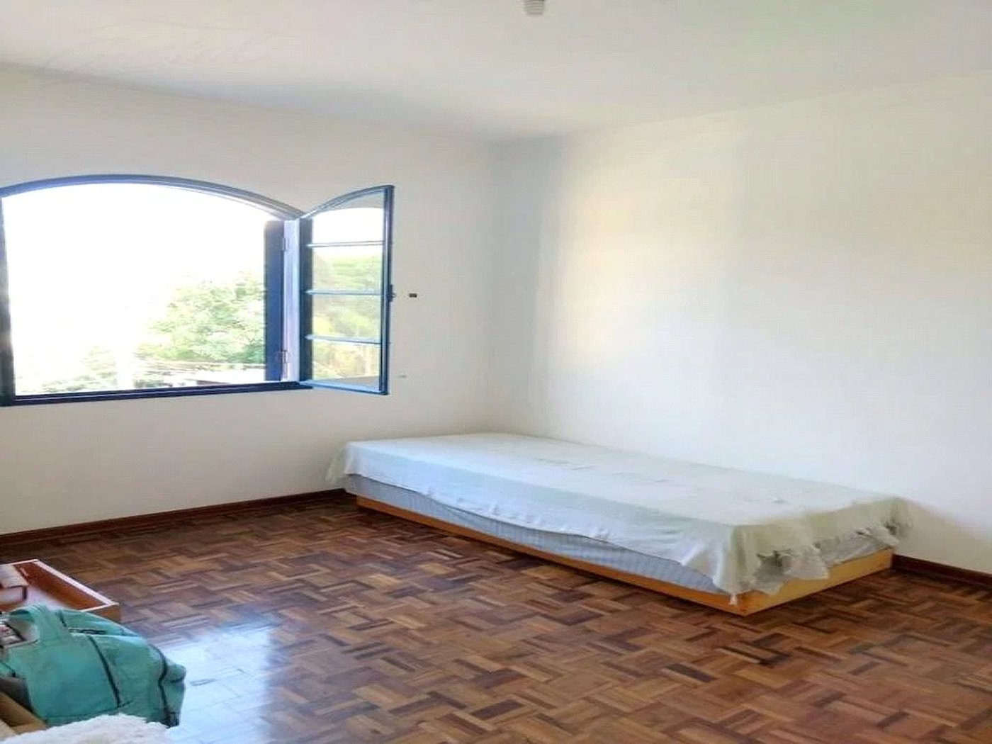 Casa à venda com 3 quartos, sendo 1 suíte, em Jardim Rosa Maria, São Paulo, SP
