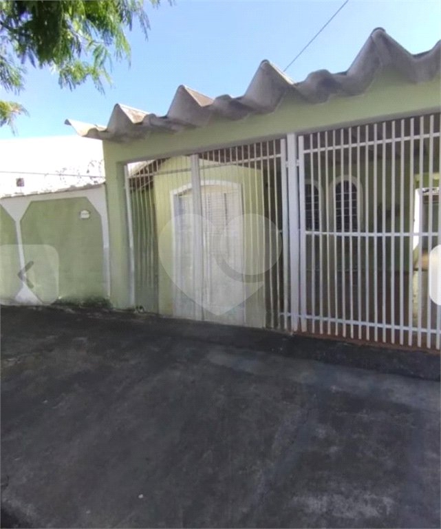 Casa térrea para venda no bairro Vila Carmem