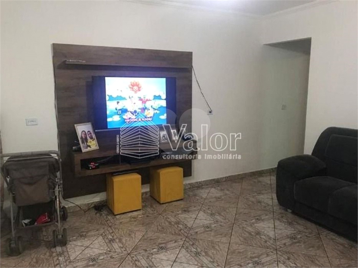 Sobrado para venda.
