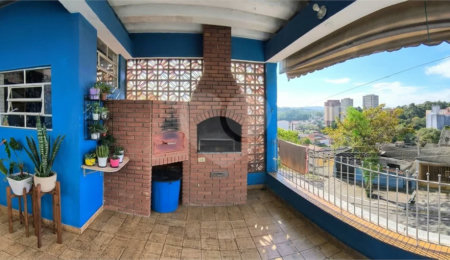 Sobrado à venda com 3 quartos, sendo 1 suíte,  em Jaraguá, São Paulo, SP