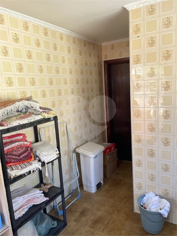 Casa à venda em São Caetano do Sul, 3 quartos (1 suíte), 5 garagens