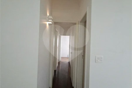 GRANDE OPORTUNIDADE DE COMPRA! APARTAMENTO DE 96m² NO CONDOMÍNIO CÓRSEGA