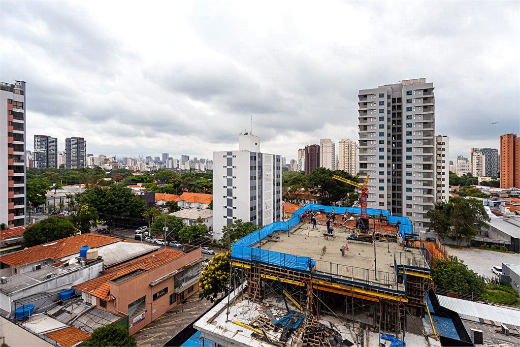 Apartamento à venda com 1 suíte em Moema, São Paulo, SP