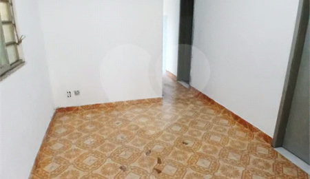 Casa à venda com 4 quartos, sendo 1 suíte,  em Santíssimo, Rio de Janeiro, RJ