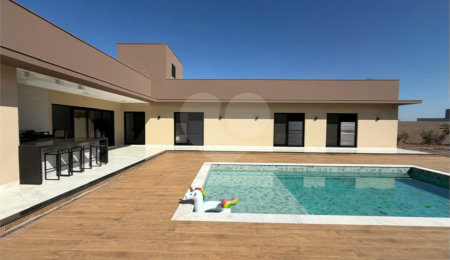 Casa à venda com 4 quartos, sendo 2 suítes,  no condomínio Park Campestre II, Piracicaba - SP
