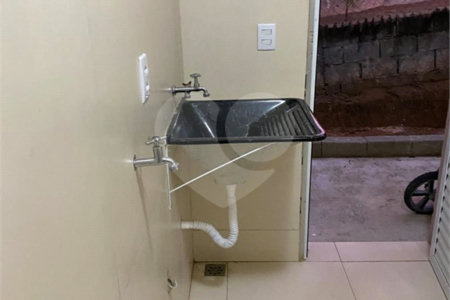 Chácara à venda em Atibaia.