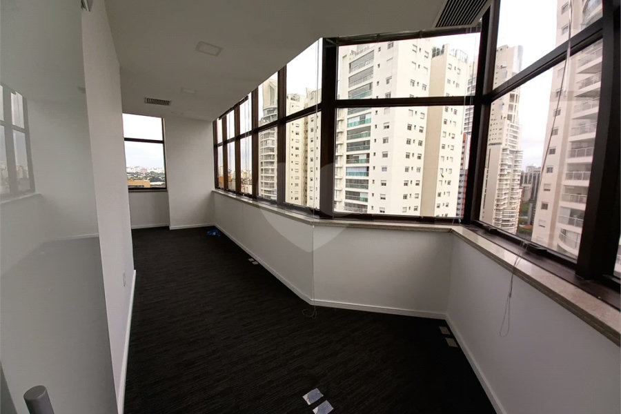 SALA COMERCIAL - BERRINI EXCELENTE PARA CONSULTÓRIOS E ESCRITÓRIO