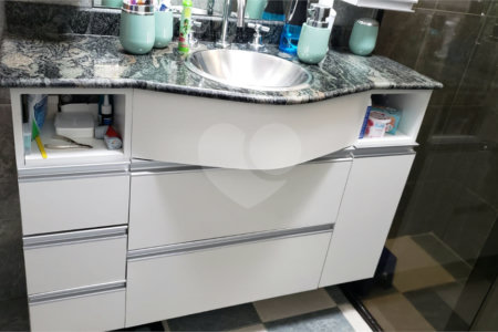 Apartamento à venda - Mooca.