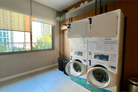 Apartamento para venda em MOEMA com 54,19m2, 2 quartos, varanda e 1 vaga coberta de garagem