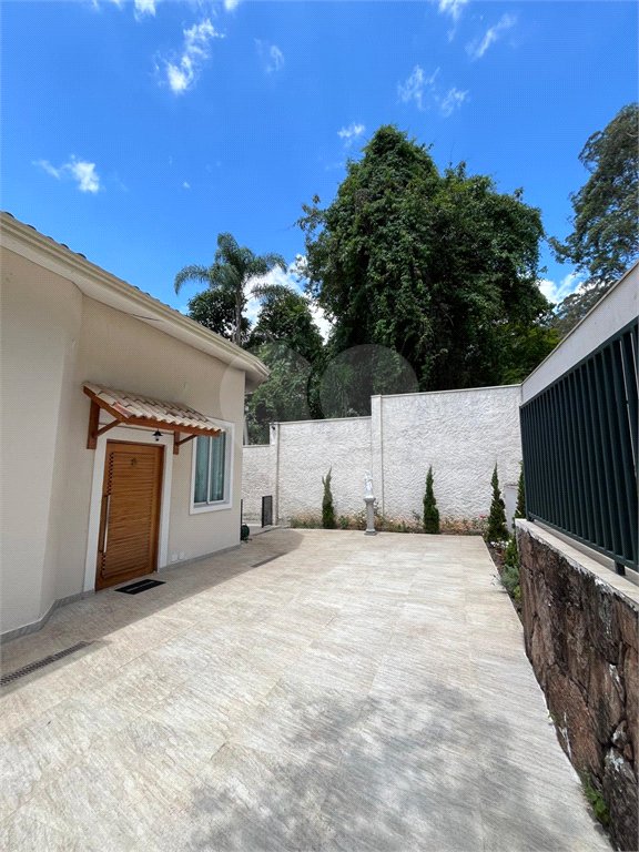 Condomínio à venda com 4 quartos, sendo 3 suítes, em Caraguatá, Mairiporã, SP